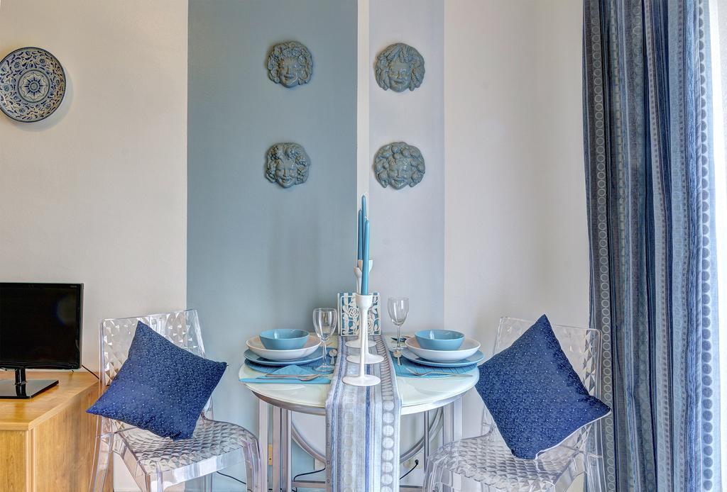 Suitehome Taormina Джардини Наксос Стая снимка