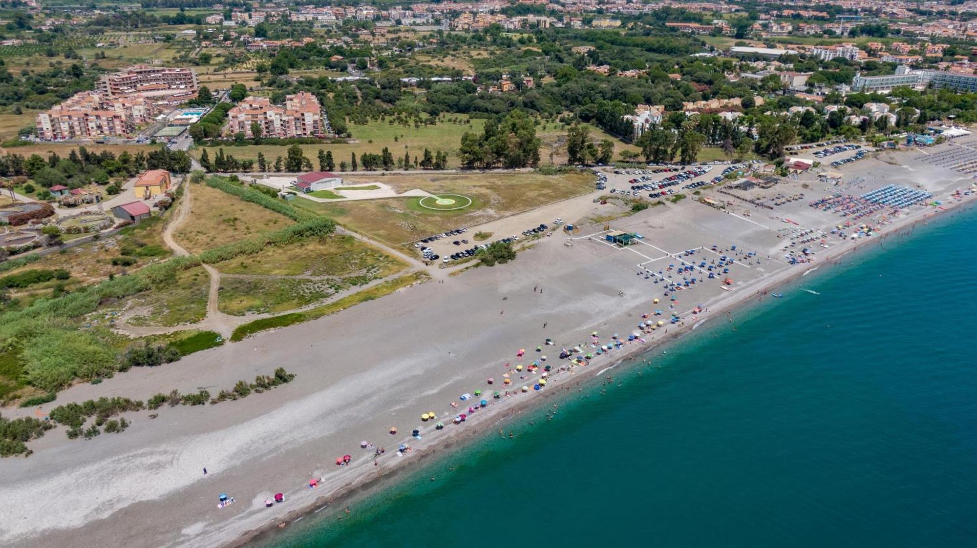 Suitehome Taormina Джардини Наксос Екстериор снимка