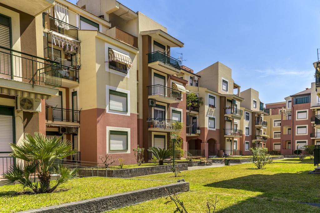 Suitehome Taormina Джардини Наксос Екстериор снимка