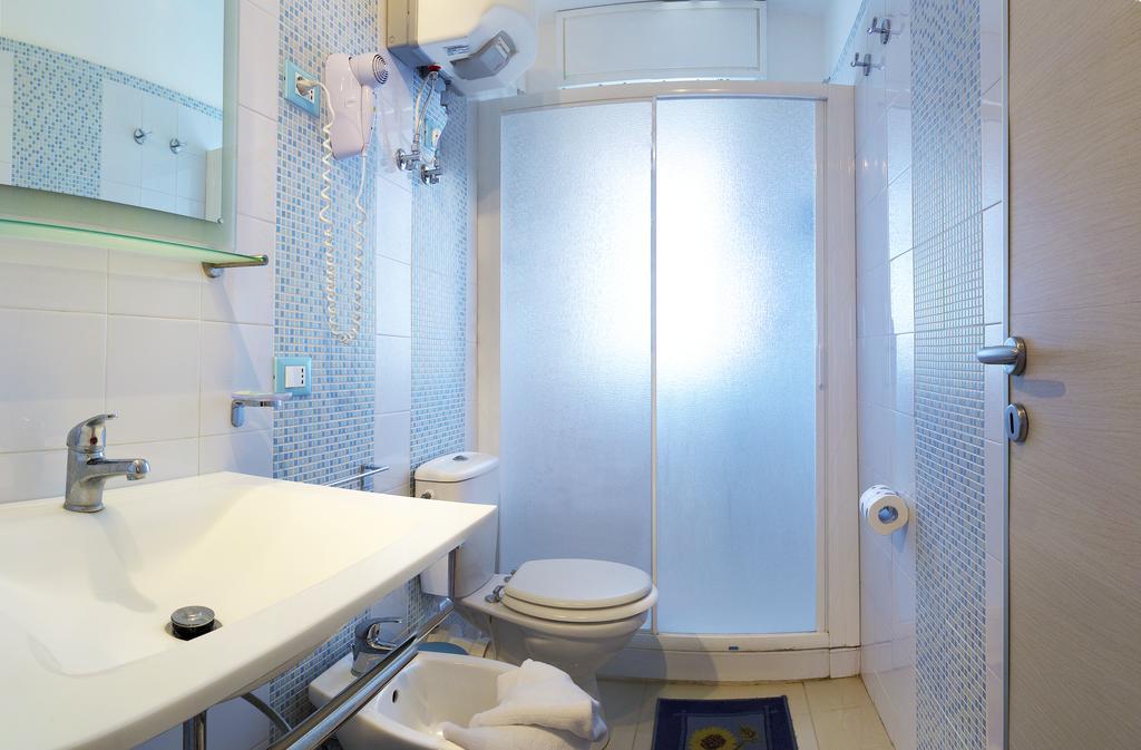 Suitehome Taormina Джардини Наксос Стая снимка