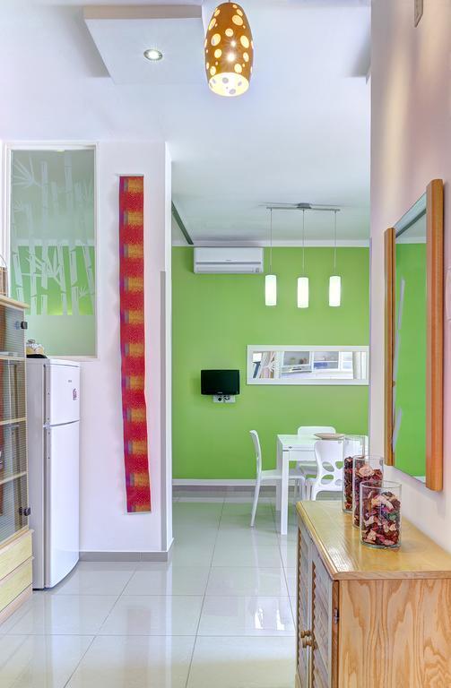 Suitehome Taormina Джардини Наксос Стая снимка
