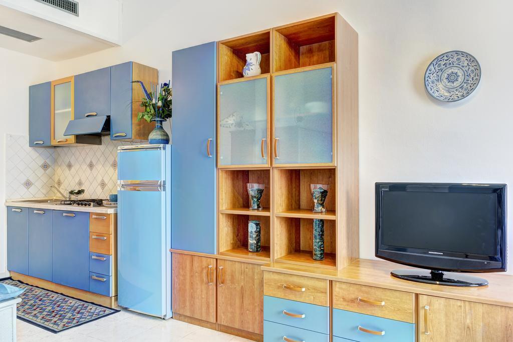Suitehome Taormina Джардини Наксос Стая снимка