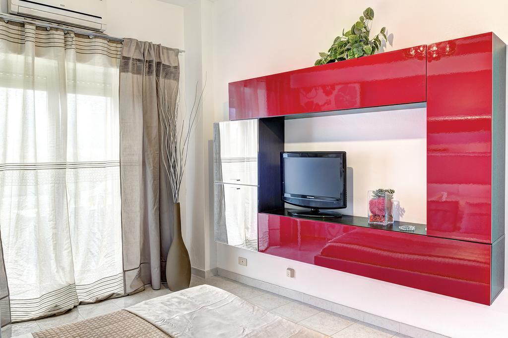 Suitehome Taormina Джардини Наксос Стая снимка